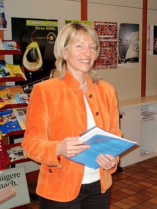 Frau Prof. Lieselotte Sapp